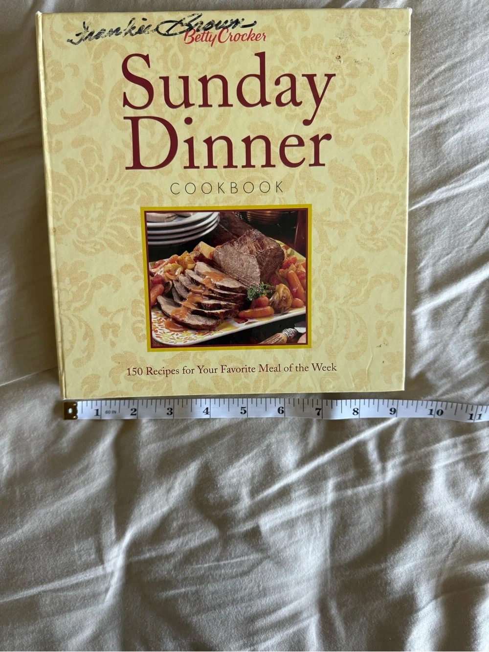 Betty Crocker Sunday Dinner Cookbook - Cream Cover with Food Photo